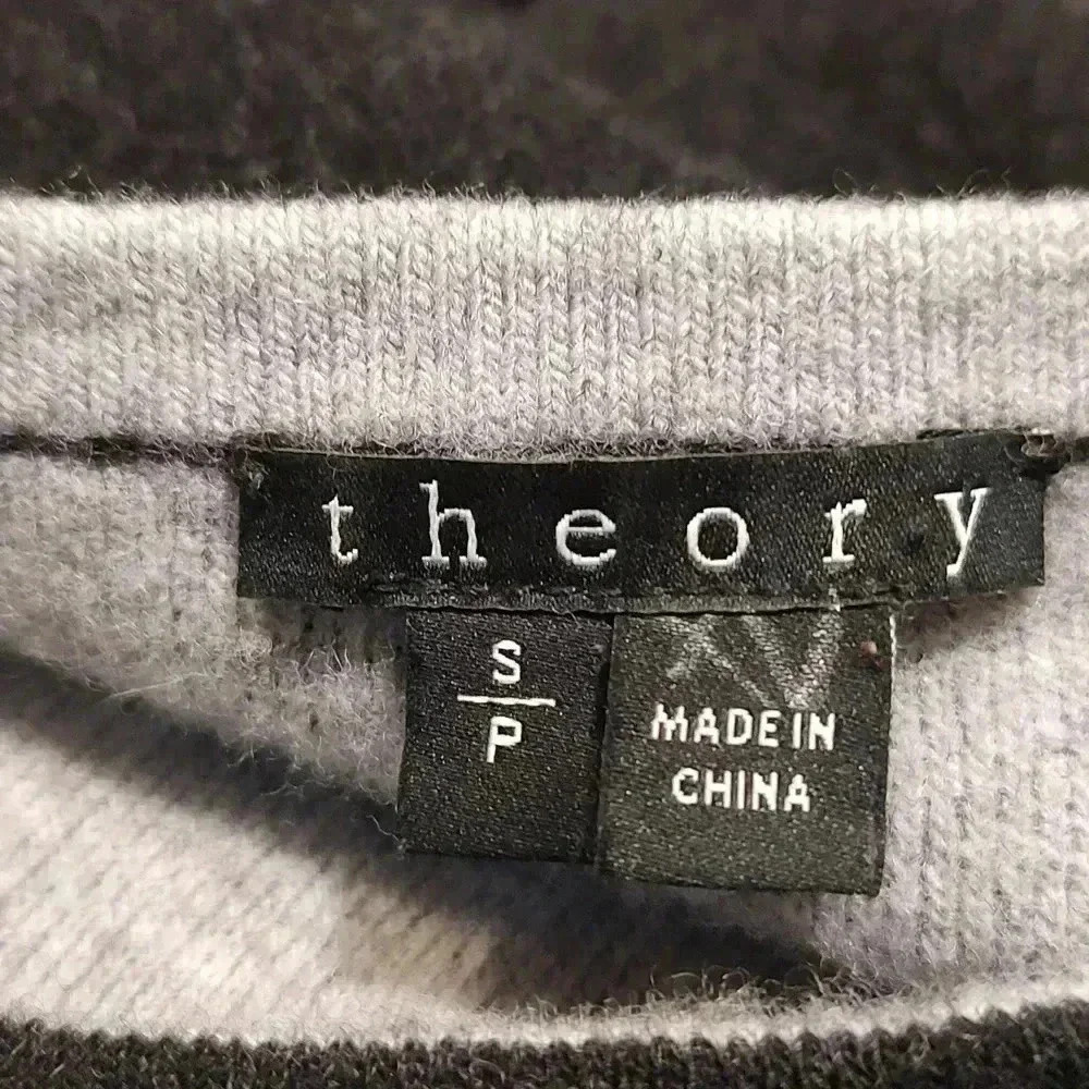 Theory Nyma Coat in Double-Face Wool - Picture 6 of 7